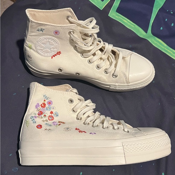 Converse Chuck Taylor All Star Lift Custom Embroidery from Etsy  Size 9 - Picture 1 of 6